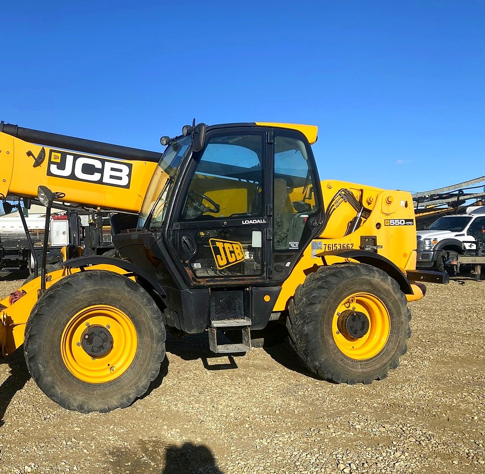 The group's JCB 550-170 telehandler